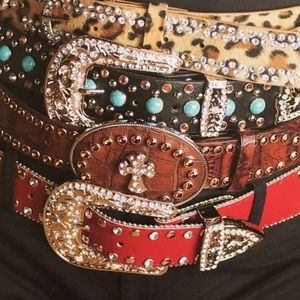 Rhinestone and crosses belt beautiful new with tag